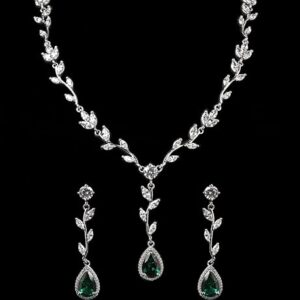 Sterling Silver Leafy Green Necklace Set